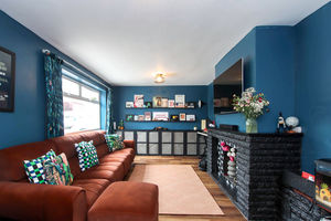 Photo 5- click for photo gallery